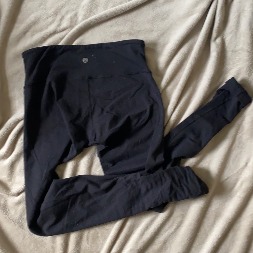 Black LuLuLemon leggings size 4/6